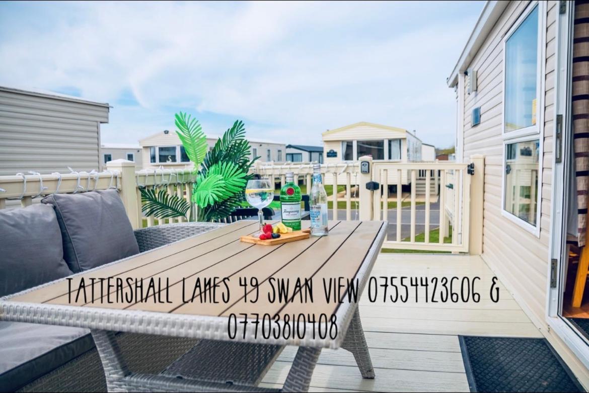 Swan View Retreats # Hottub # Egg Chair # Bbq & Bikes Included 8 Berth Tattershall Kültér fotó